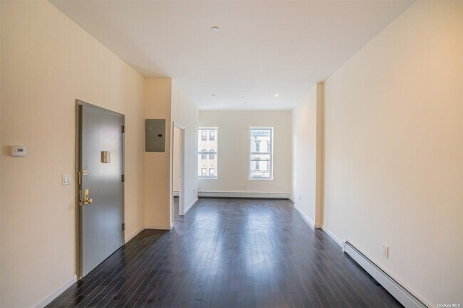 Foto del edificio - 1274 St Johns Pl