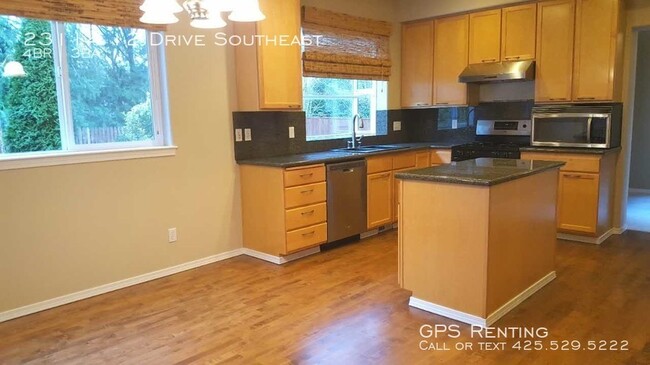 Foto del edificio - Beautiful 4 bedroom in Bothell!