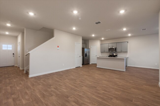 Foto del edificio - 112 New Albany Ln