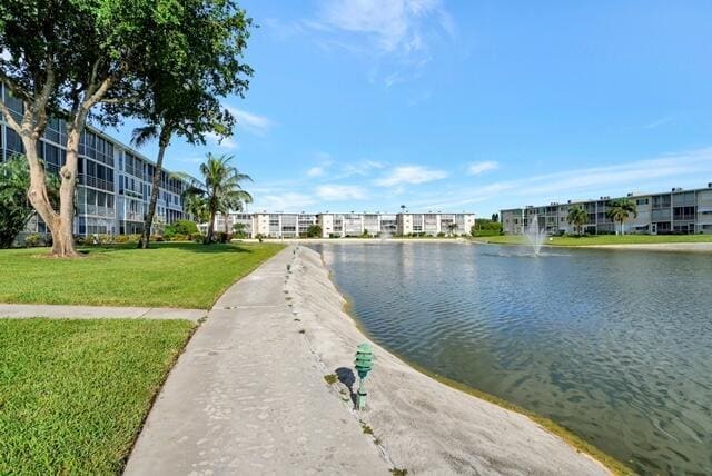 Building Photo - 2669 Garden Dr S