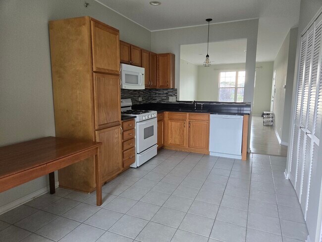 Foto del edificio - 149 N Waters Edge Dr