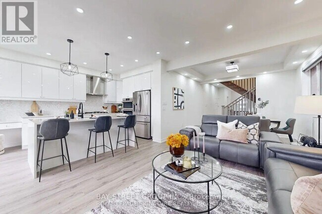 Photo du bâtiment - 49 Broden Cres