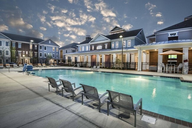 Building Photo - Veranda at Norton Commons