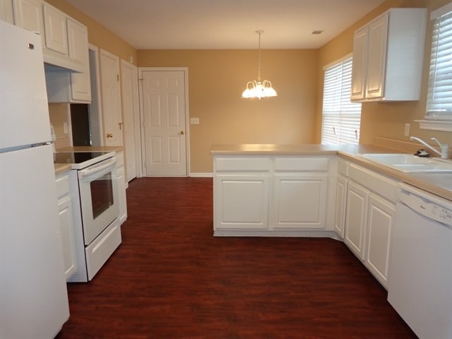 Building Photo - 263 Silver Brook Cir