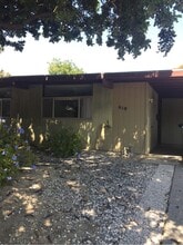 Building Photo - 619 Villanova Dr