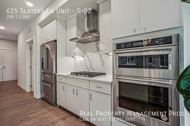 Foto del edificio - 625 Slaters Ln