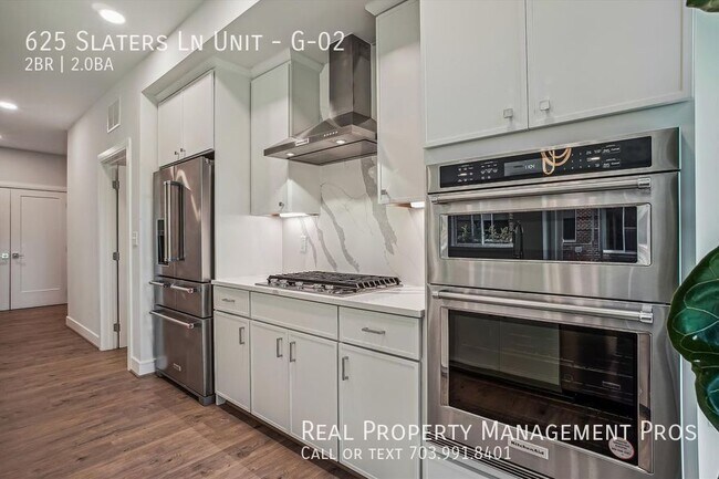Building Photo - 625 Slaters Ln
