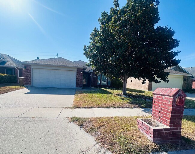 Building Photo - 2509 Windblown Dr