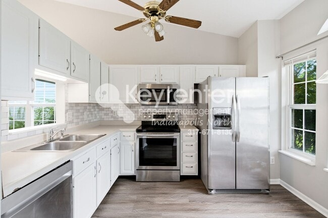 Photo - 4350 Meadowsweet Ct House