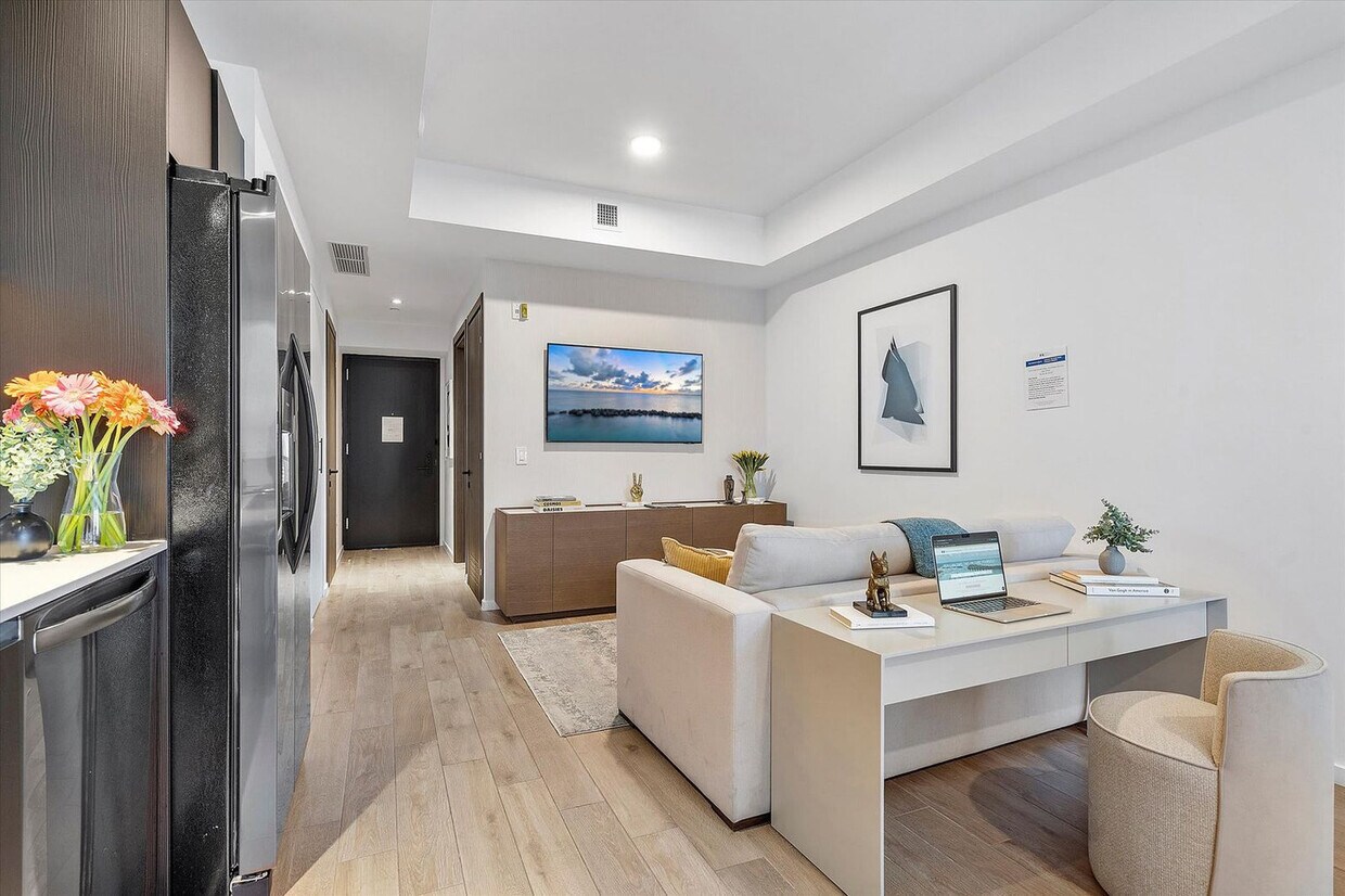Foto principal - 398 NE 5th St