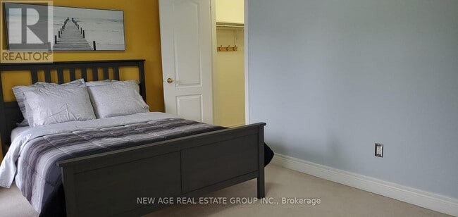 Building Photo - 80 Tatra Crescent