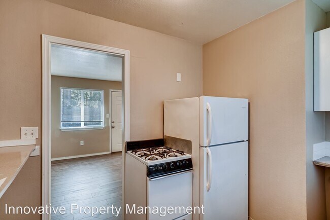Building Photo - 4535-4611 SW 175th Ave