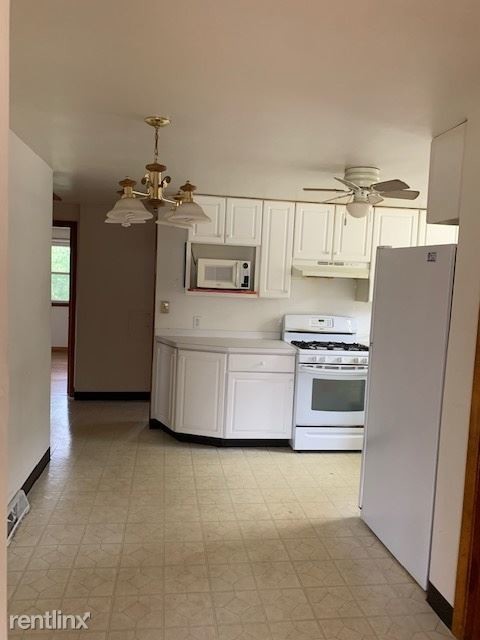 Building Photo - 3 br, 1 bath House - 151 Manser Dr