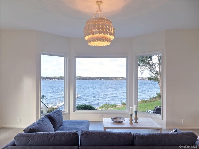 Foto del edificio - 2 Sun Ct