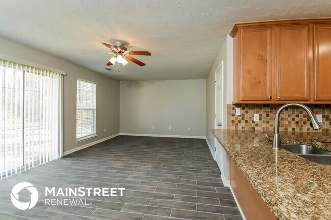 Foto del edificio - 4287 Sanders Rd
