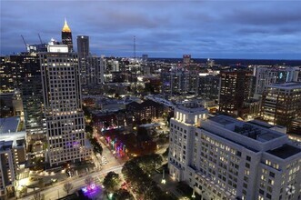 Building Photo - 1065 Peachtree St NE