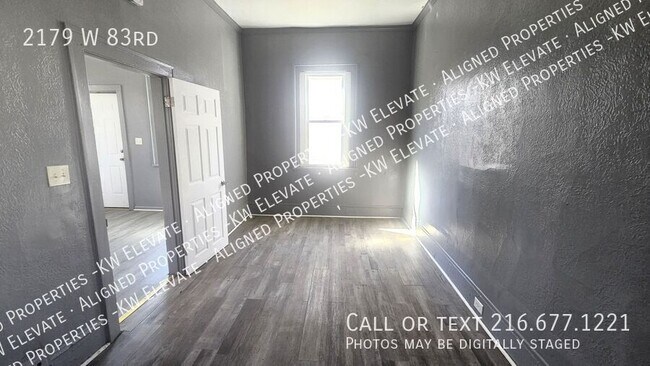 Foto del edificio - 2179 W 83rd-