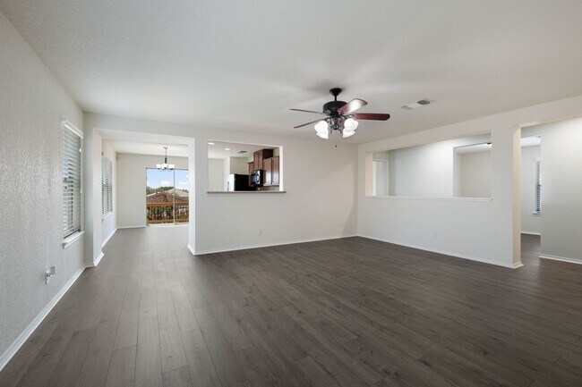 Building Photo - 6814 Loma Blanca