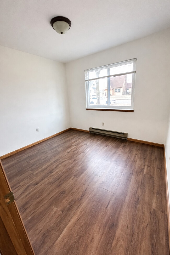 Building Photo - Eagle Rock Apartments