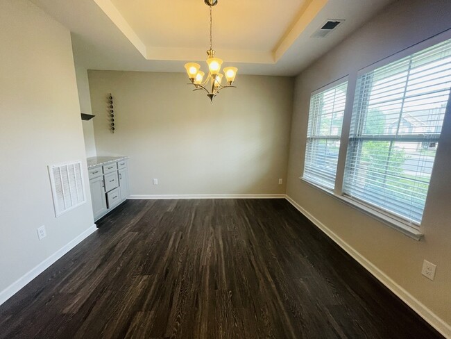 Building Photo - 1315 Privett Park Pl