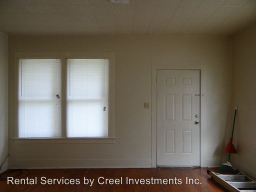 Building Photo - 2435 Neches St
