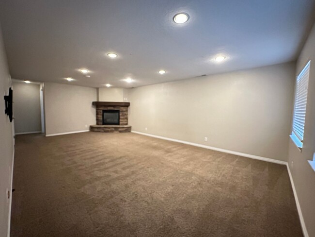 Foto del edificio - Spacious West Jordan Home Available!