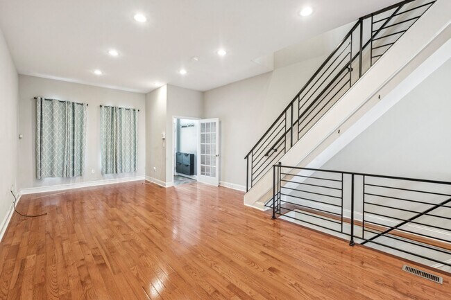 Foto del edificio - 1618 S 19th St