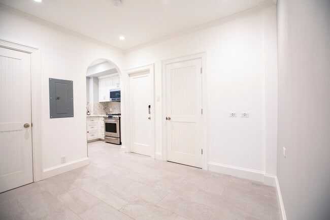 Photo - 1870 Jackson St Apartment