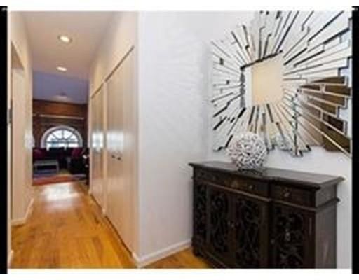 Building Photo - 106 13th St