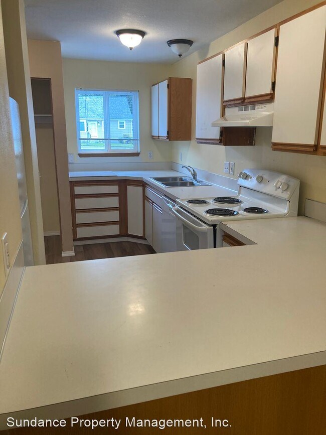 Foto del edificio - 2 br, 1.5 bath House - 3540 NE 102nd Ave.