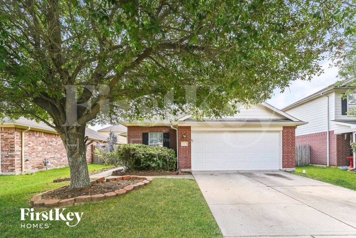 Foto principal - 17822 Seco Creek Ln