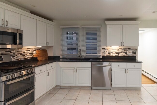 Foto del edificio - 144 Salem St