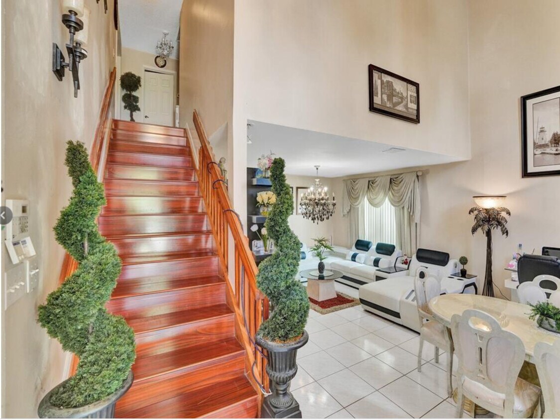 Foto del edificio - 4224 NW 56th Dr
