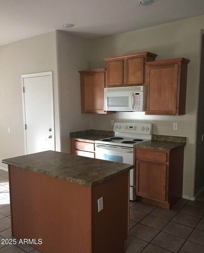 Foto del edificio - 15425 N 172nd Dr