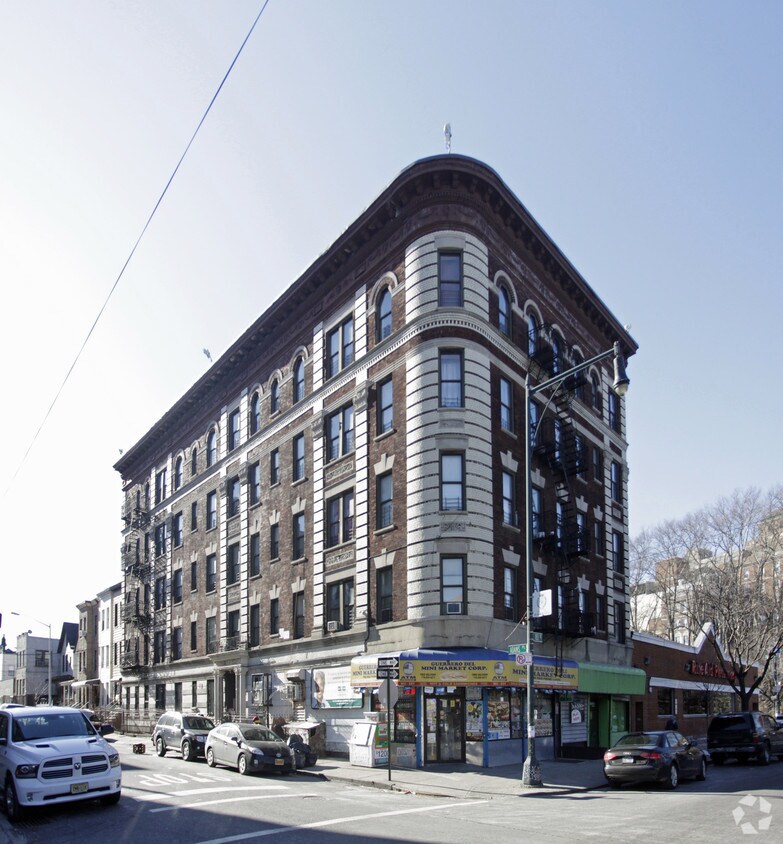 598-600 E 183rd Street - 598-600 E 183rd St