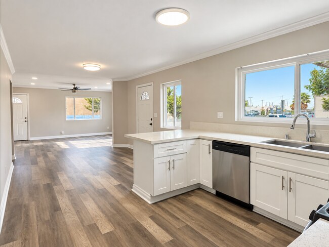 Foto del edificio - 827 S 36th St