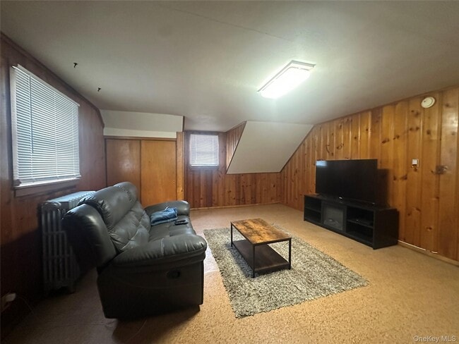 Foto del edificio - 63 Wolfle St