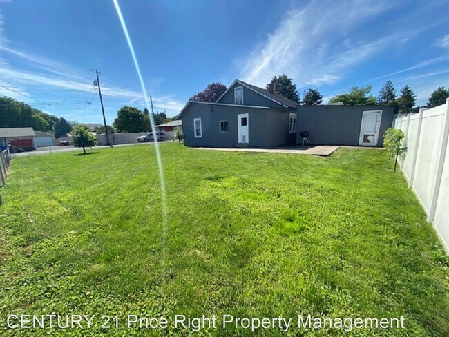 Building Photo - 4 br, 1 bath House - 3218 6th Street C