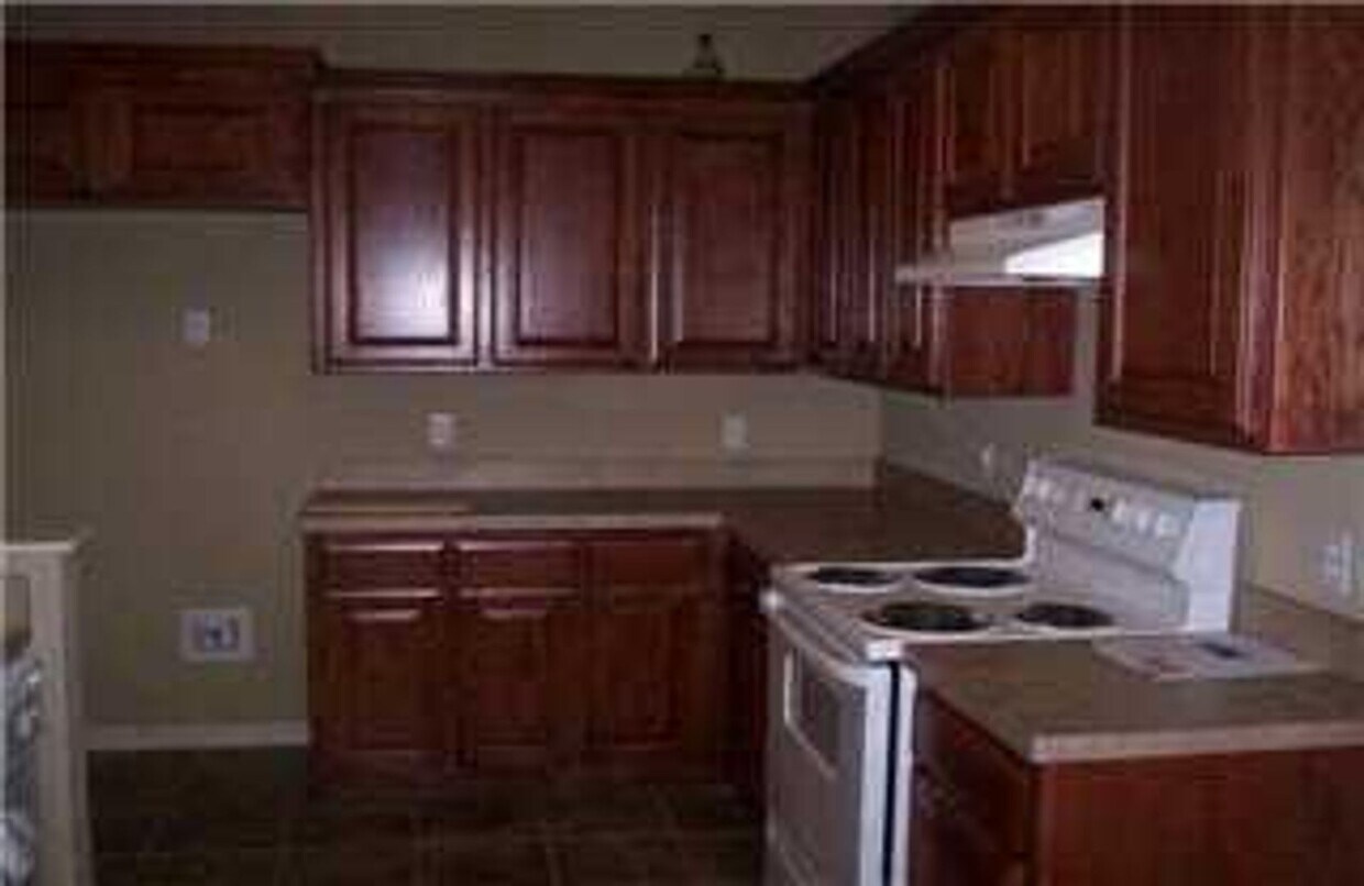 Building Photo - 6358/6360 Copper Ridge