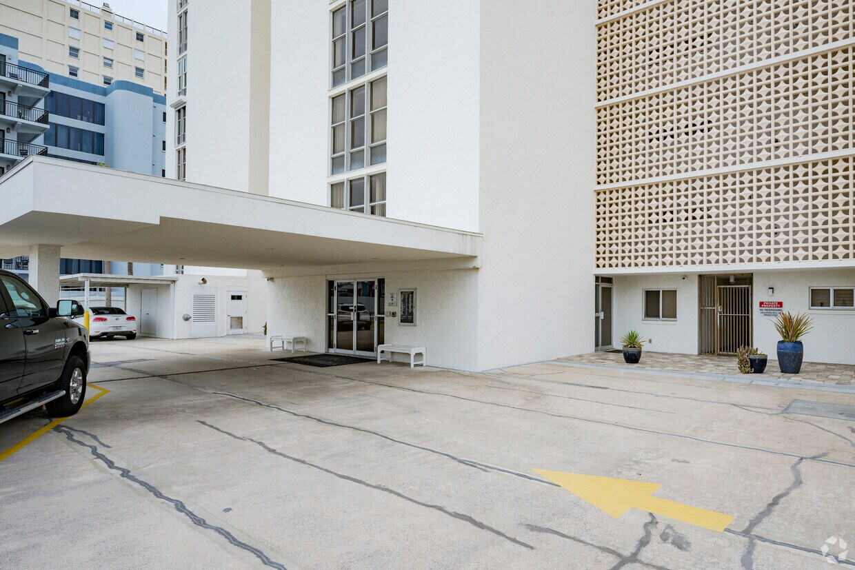 Entrance - The Atlantis Condominium