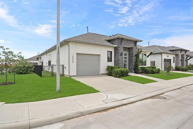 Foto del edificio - 10435 Ashland Way Dr