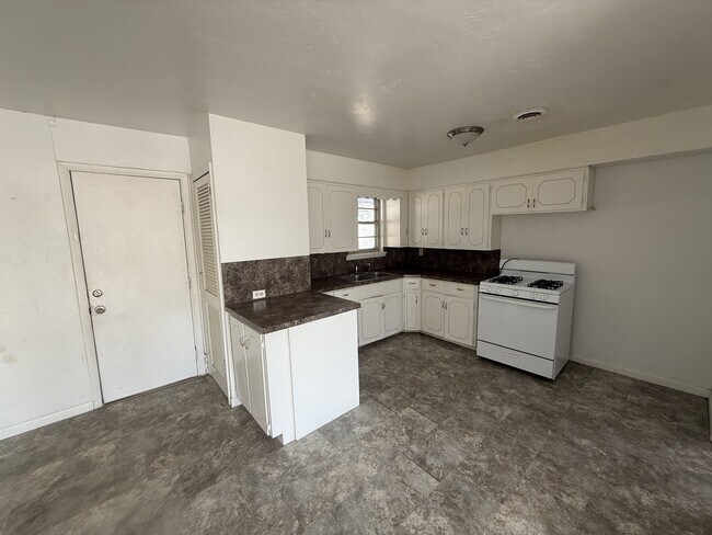 Foto del edificio - 734 E 30th St