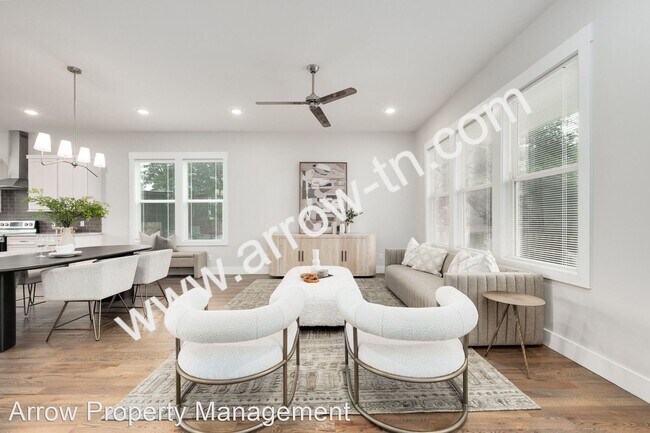 Foto del edificio - 3 br, 3.5 bath House - 373 Gillette Rd