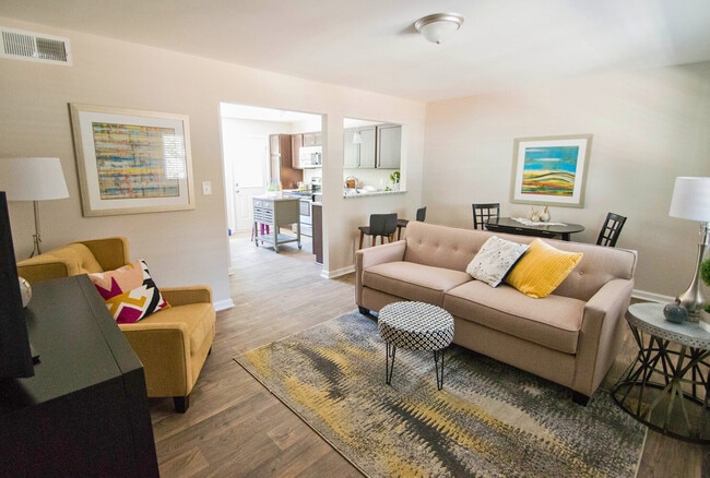 Holly Floorplan - Forest Pointe
