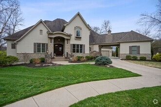 Building Photo - 7715 Cathedral Hill Dr