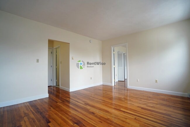 Photo - 20 Armington St Apartment