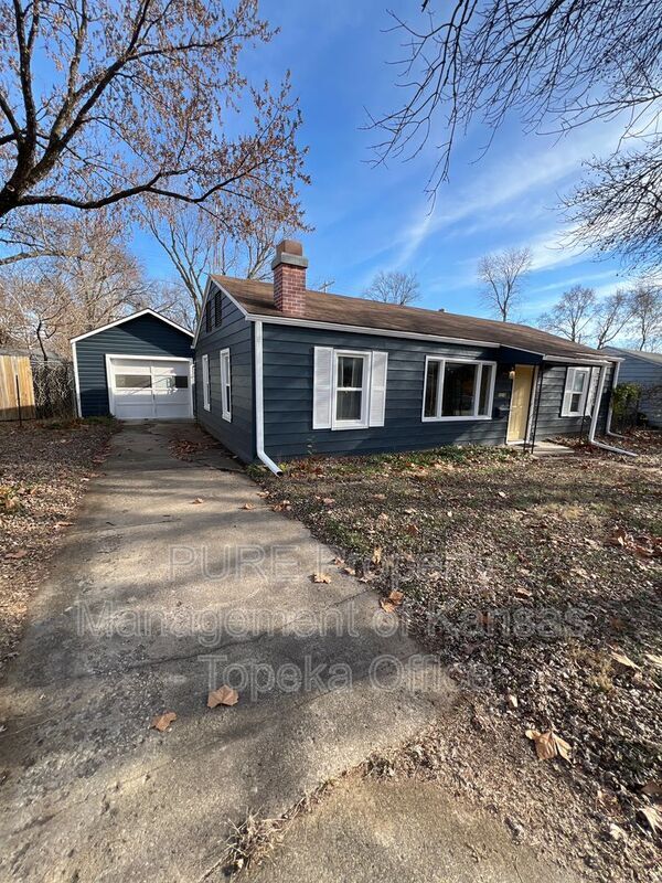 Building Photo - 2316 SW Eveningside Dr