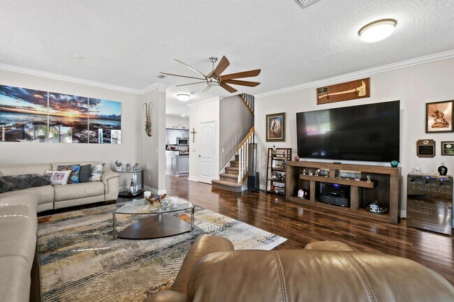 Building Photo - 10853 Oak Bend Way