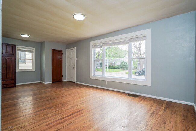 Foto del edificio - Fantastic 3bd/1ba home! Let yourself in!