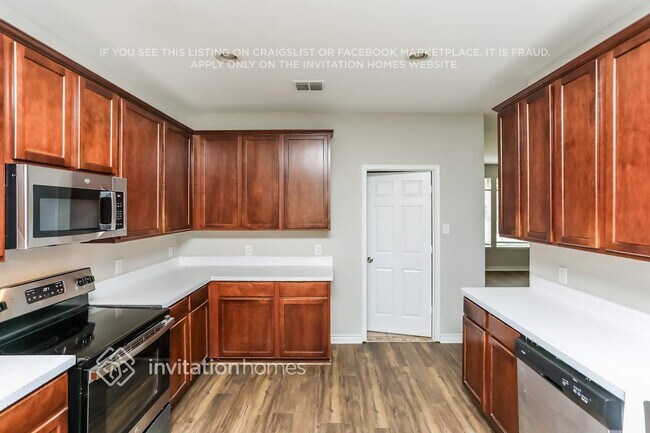 Foto del edificio - 2032 Fairview Dr